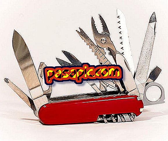 How to clean a Swiss army knife - Recreational activities