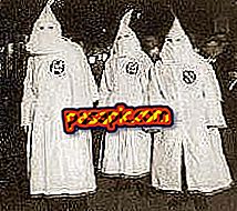 Kaip suknelė kaip Ku Klux Klan - šalys ir šventės