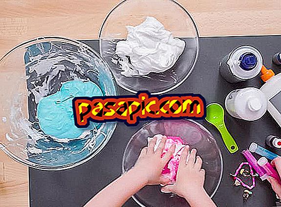 Cum se face șlam cu detergent fără borax - jucării și jocuri