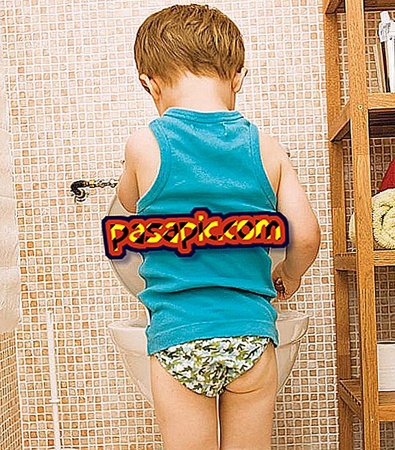 How to teach a child to pee standing - be a father and mother